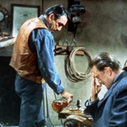 Ostatni pociąg z Gun Hill - galeria zdjęć - filmweb
