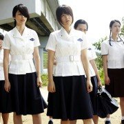Pik-keul-hneun cheong-chun - galeria zdjęć - filmweb