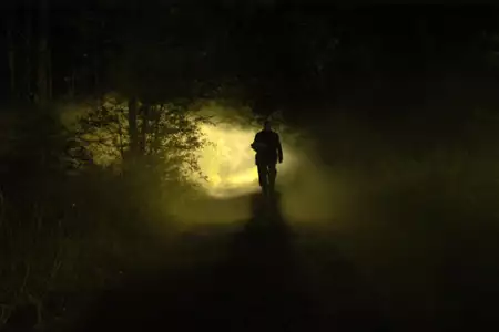 Porzuceni - galeria zdjęć - filmweb