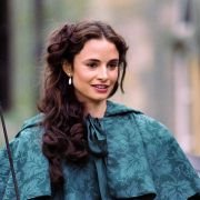 Crusoe - galeria zdjęć - filmweb