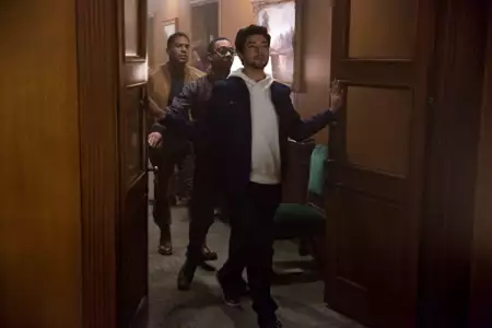 Drodzy biali! - galeria zdjęć - filmweb