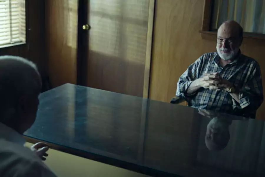 Wormwood - galeria zdjęć - filmweb