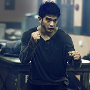 Iko Uwais w Headshot