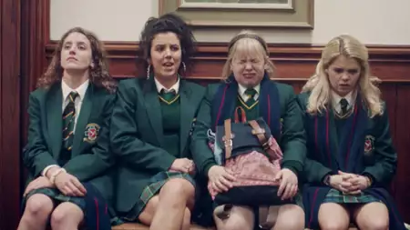 Derry Girls - galeria zdjęć - filmweb