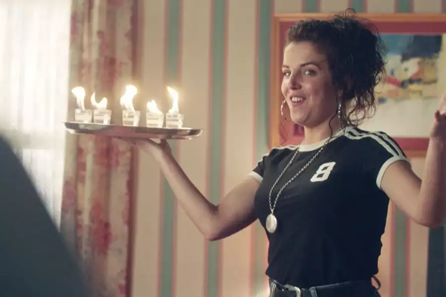 Derry Girls - galeria zdjęć - filmweb