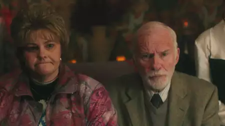 Derry Girls - galeria zdjęć - filmweb