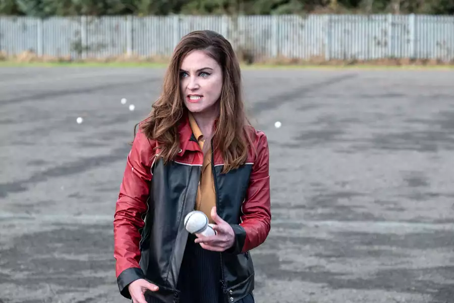 Derry Girls - galeria zdjęć - filmweb