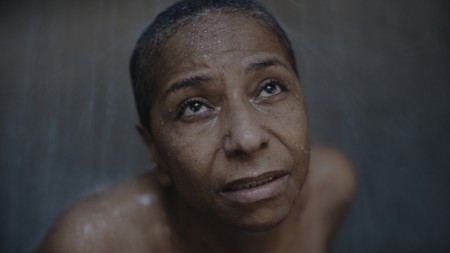 Sezon 1 Odcinek 2 “Nada Engana Mais Que Aparências"