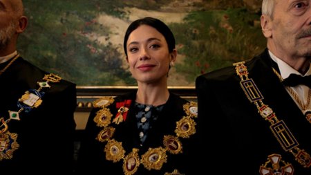 Sezon 1 Odcinek 4 Kamienica