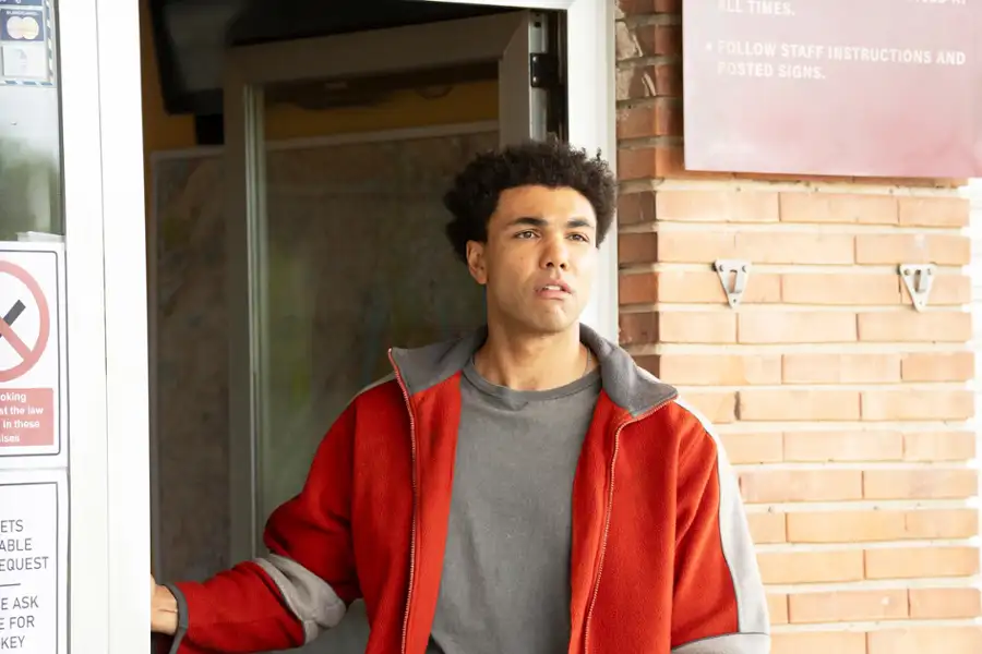 Laleczka - galeria zdjęć - filmweb