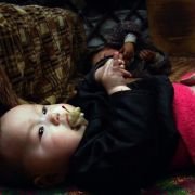 Bébé(s) - galeria zdjęć - filmweb