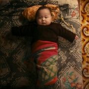 Bébé(s) - galeria zdjęć - filmweb