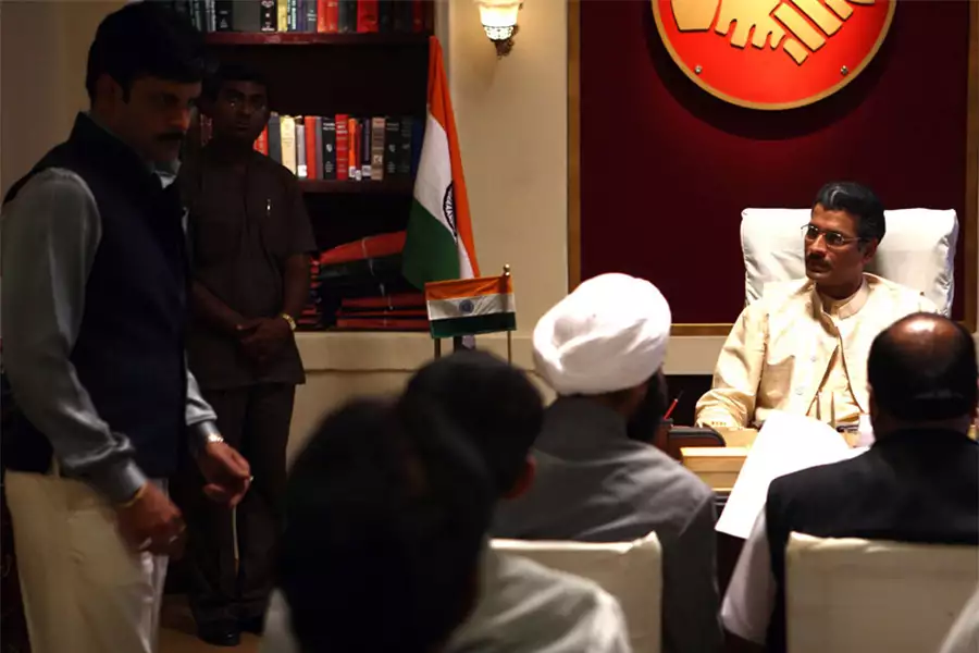 Raajneeti - galeria zdjęć - filmweb