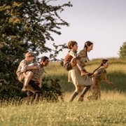 The Railway Children Return - galeria zdjęć - filmweb