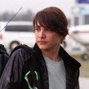 Altitude - galeria zdjęć - filmweb