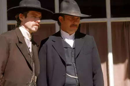 Wyatt Earp - galeria zdjęć - filmweb