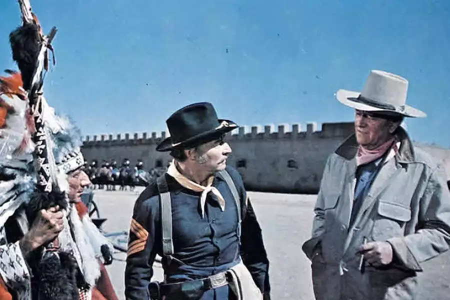 Chisum - galeria zdjęć - filmweb