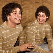 Three Identical Strangers - galeria zdjęć - filmweb