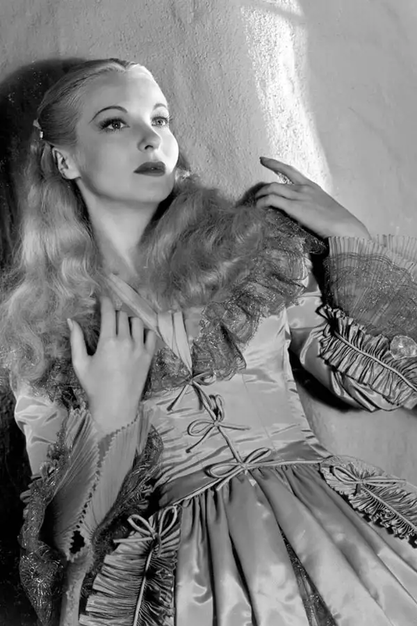 Dziwne losy Jane Eyre - galeria zdjęć - filmweb