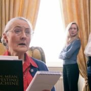 Diabeł w pudełku - galeria zdjęć - filmweb