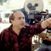 Throw Momma from the Train - galeria zdjęć - filmweb