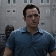 Czarny ptak - galeria zdjęć - filmweb