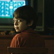 Haunter - galeria zdjęć - filmweb