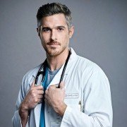 Heartbeat - galeria zdjęć - filmweb
