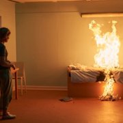 Too Close - galeria zdjęć - filmweb