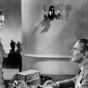 Młody i niewinny - galeria zdjęć - filmweb