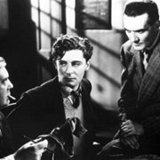 Młody i niewinny - galeria zdjęć - filmweb
