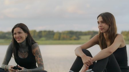 Sezon 1 Odcinek 5 Una familia incómoda
