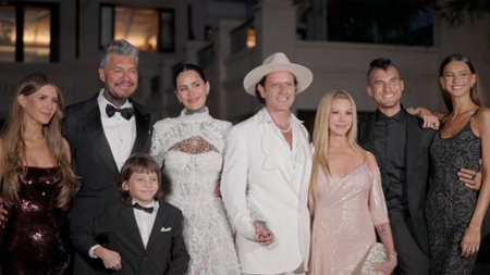 Sezon 1 Odcinek 8 Una familia feliz