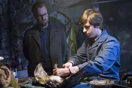 Bates Motel - galeria zdjęć - filmweb