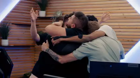 Squeezie : Merci Internet - galeria zdjęć - filmweb