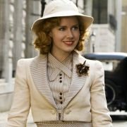 Miss Pettigrew Lives for a Day - galeria zdjęć - filmweb