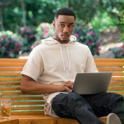 Survivor's Remorse - galeria zdjęć - filmweb