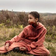 Wszechstronna dziewczyna - galeria zdjęć - filmweb