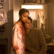 Wszechstronna dziewczyna - galeria zdjęć - filmweb