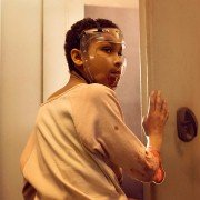 Wszechstronna dziewczyna - galeria zdjęć - filmweb