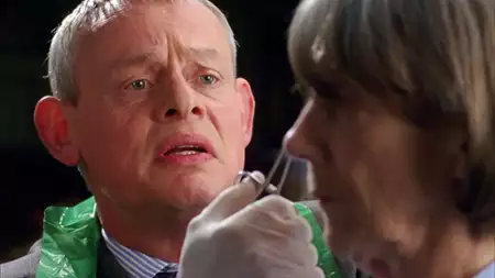 Doktor Martin - galeria zdjęć - filmweb