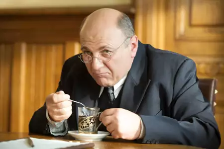 Szpieg - galeria zdjęć - filmweb