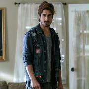 Avan Jogia w Ghost Wars