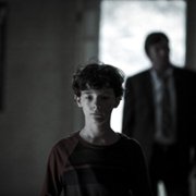 Outcast - galeria zdjęć - filmweb