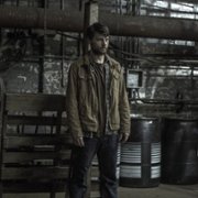 Outcast - galeria zdjęć - filmweb