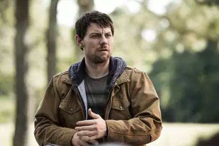 Outcast: Opętanie - galeria zdjęć - filmweb