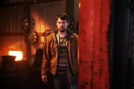 Outcast: Opętanie - galeria zdjęć - filmweb