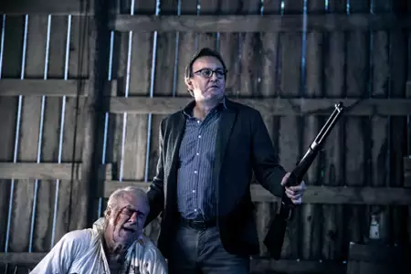 Outcast: Opętanie - galeria zdjęć - filmweb