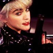 Kim jest ta dziewczyna? - galeria zdjęć - filmweb