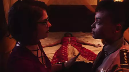 Superstition - galeria zdjęć - filmweb